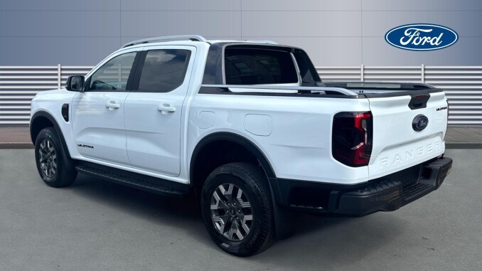 Ford Ranger Petrol Pick Up D/Cab Wildtrak 2.3 EcoBoost PHEV 281 Auto - Image 2